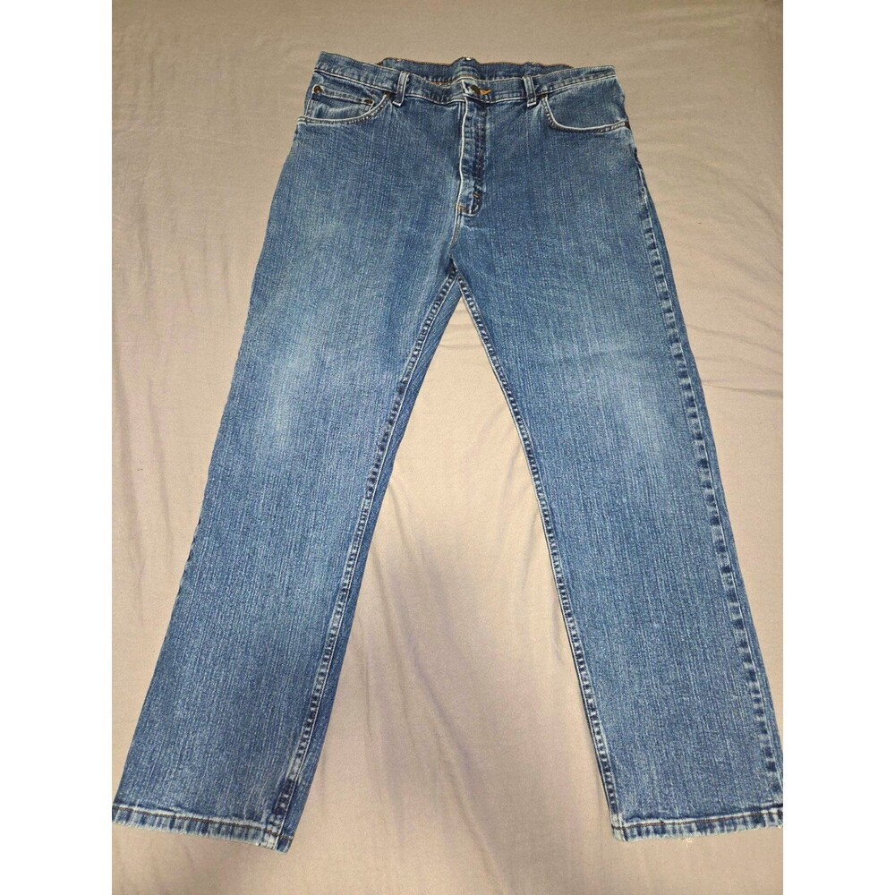 Wrangler Mens Jeans 38x30 Regular Fit Medium Wash Comfort Stretch Denim